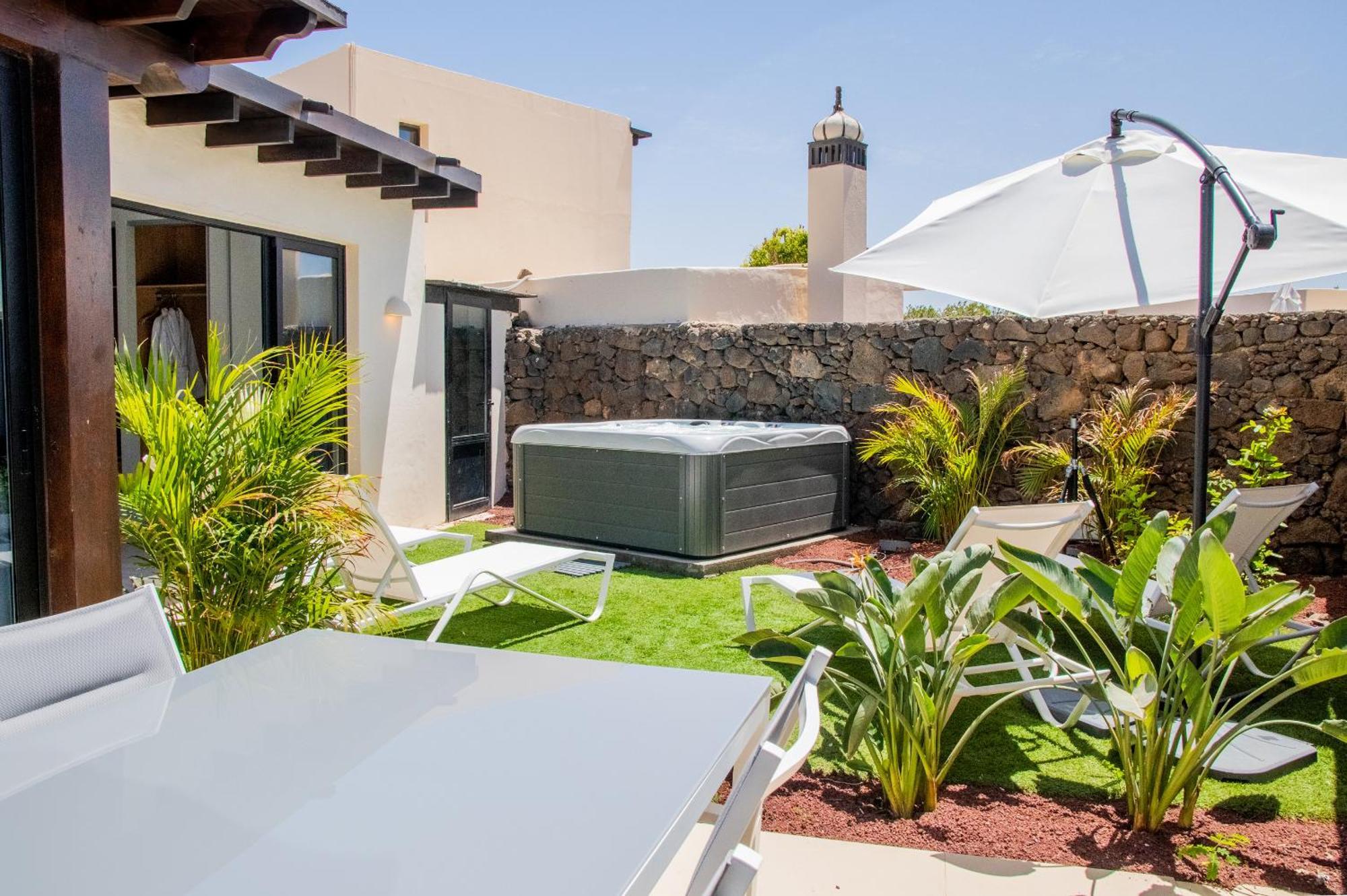 Alondra Resort