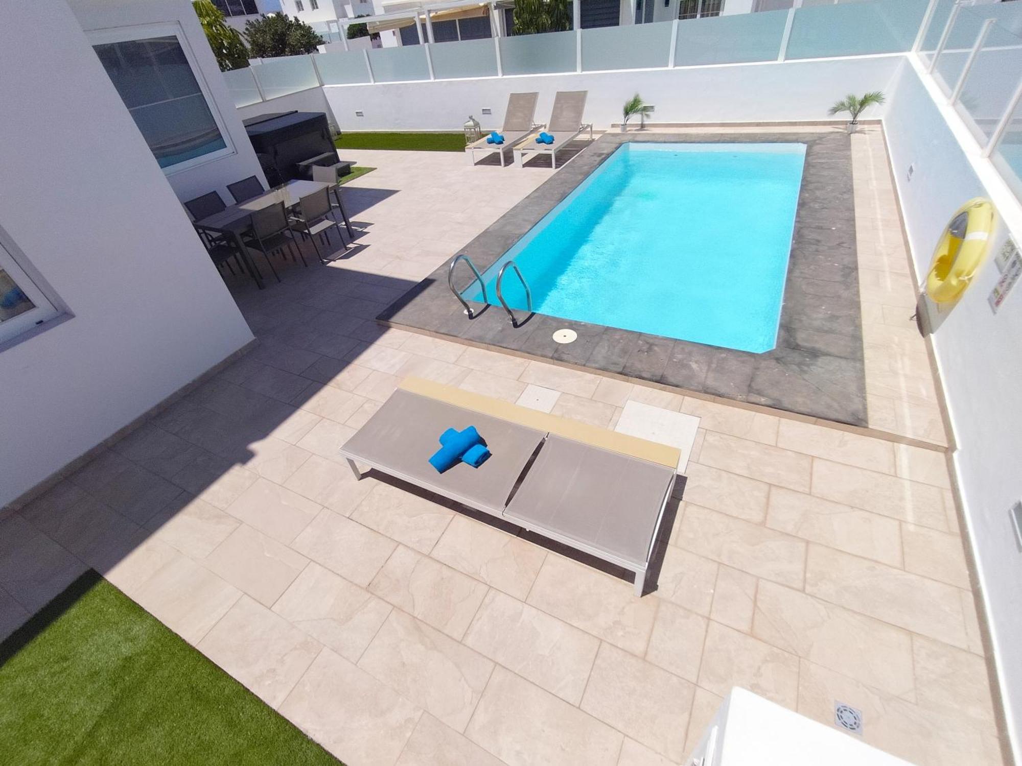 Luxury Rubicon Jacuzzi Y Piscina Playa Blanca (Lanzarote)