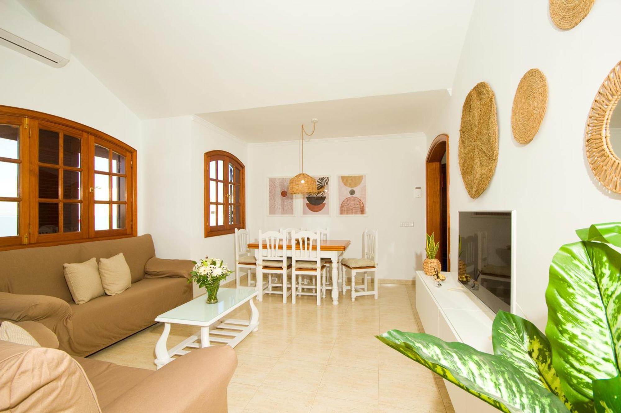 Villa El Golfo - By Az Puerto del Carmen (Lanzarote)