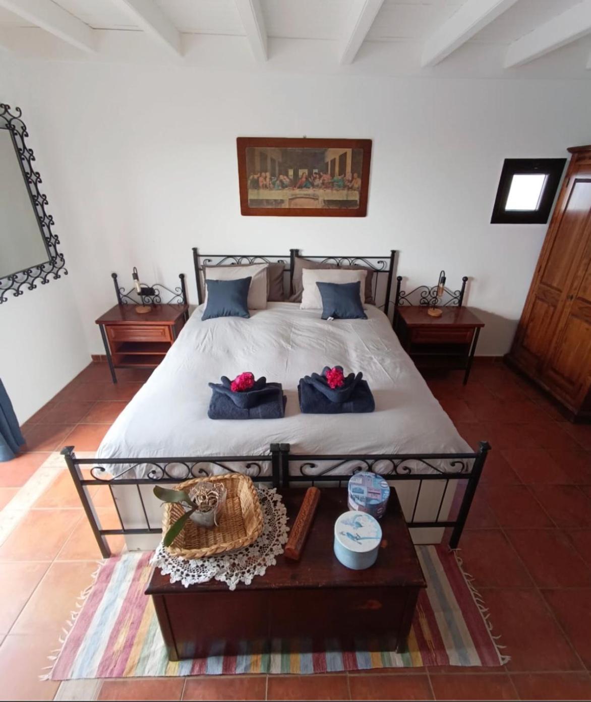 Guest house Elvira Tias