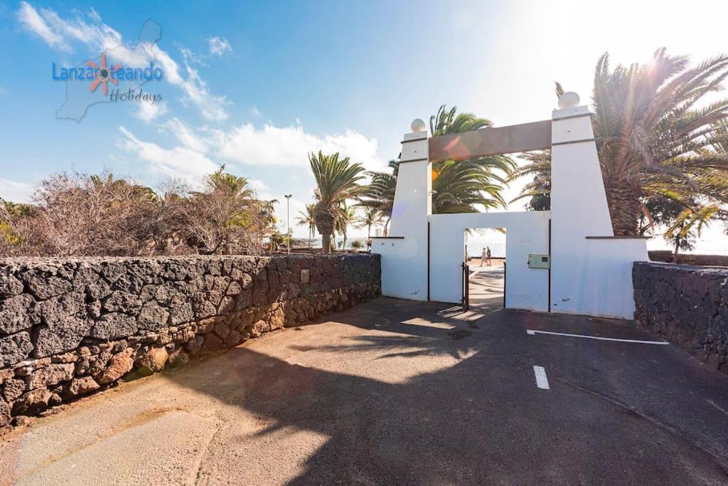 Apartamento Casita El Faro En Playa Bastian Aircon In The Bedrooms Vv Costa Teguise