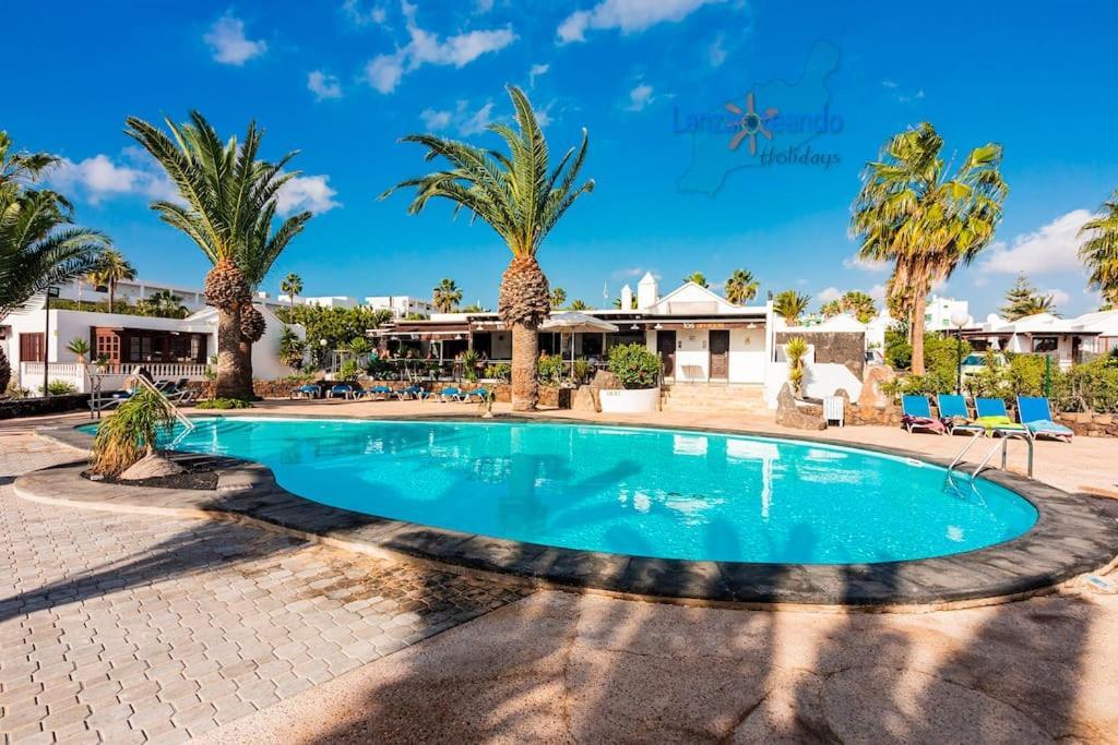 Apartamento Casita El Faro En Playa Bastian Aircon In The Bedrooms Vv *