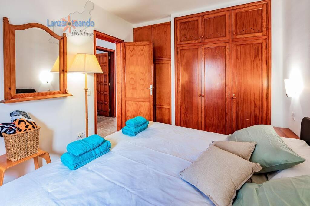 Apartamento Casita El Faro En Playa Bastian Aircon In The Bedrooms Vv Costa Teguise