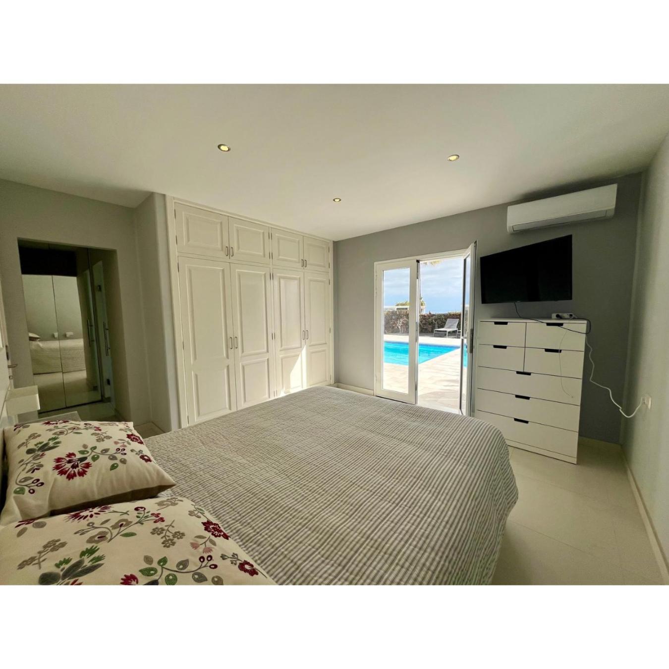 Infinity Exclusive - Private Pool & Total Privacy * Tias