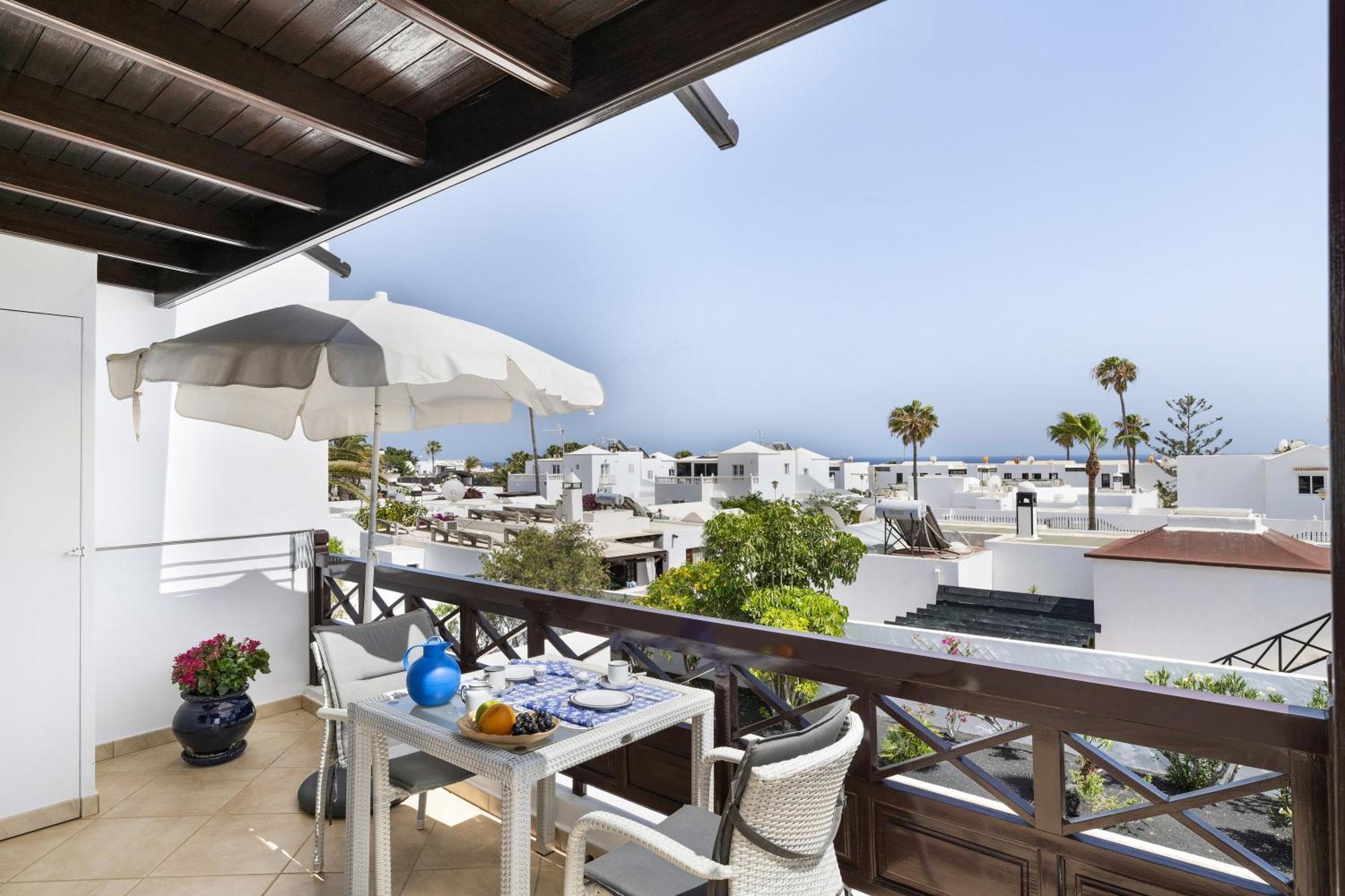 En Puerto Del Carmen, 3 Apartamento
