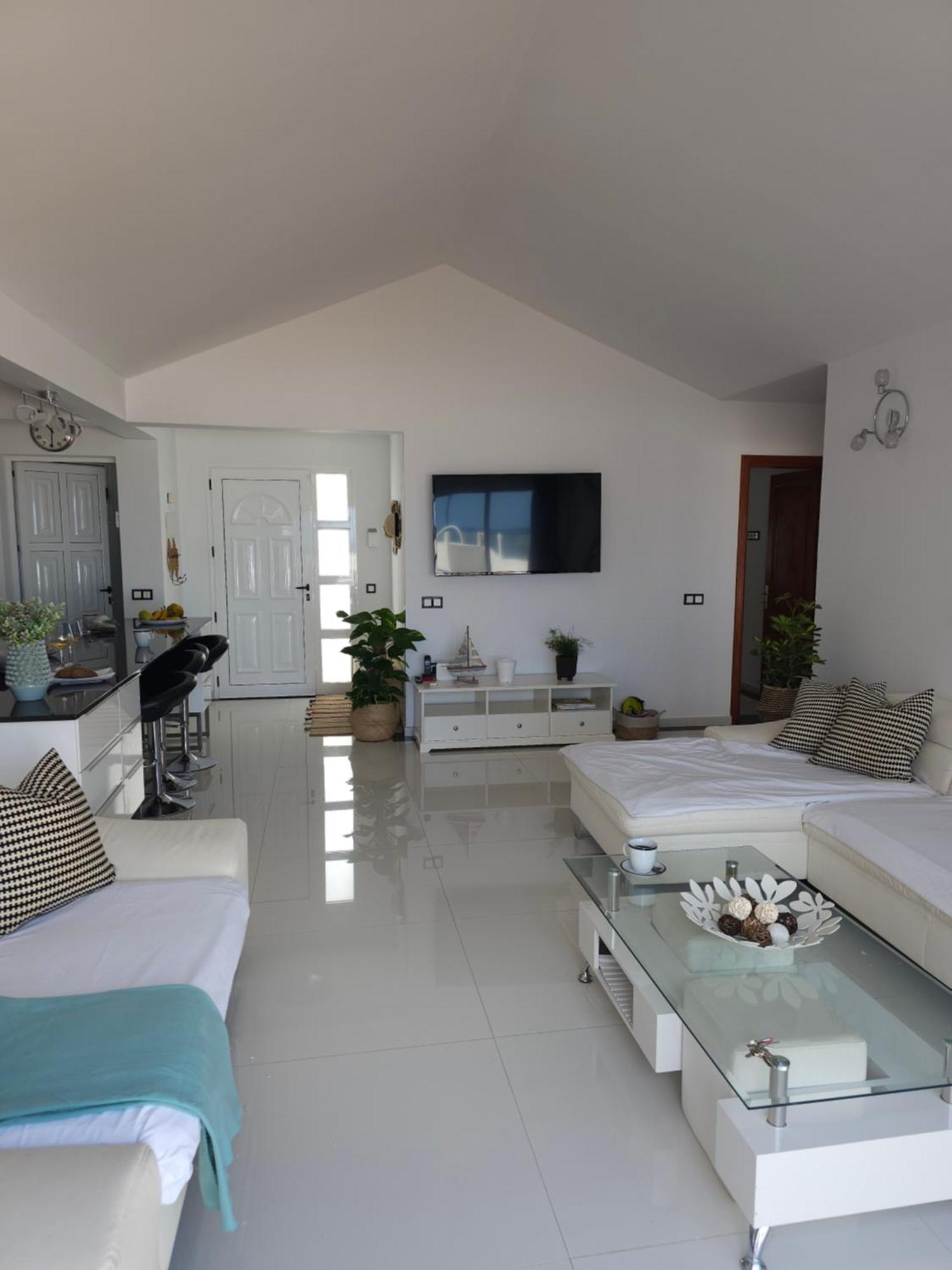 Villa Blue Miracle