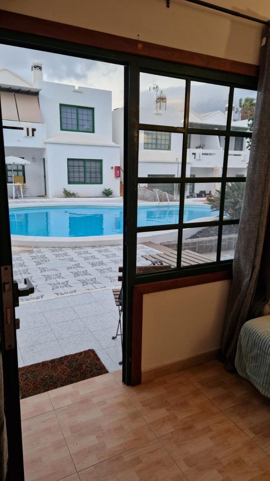 Apartment Lukite House *