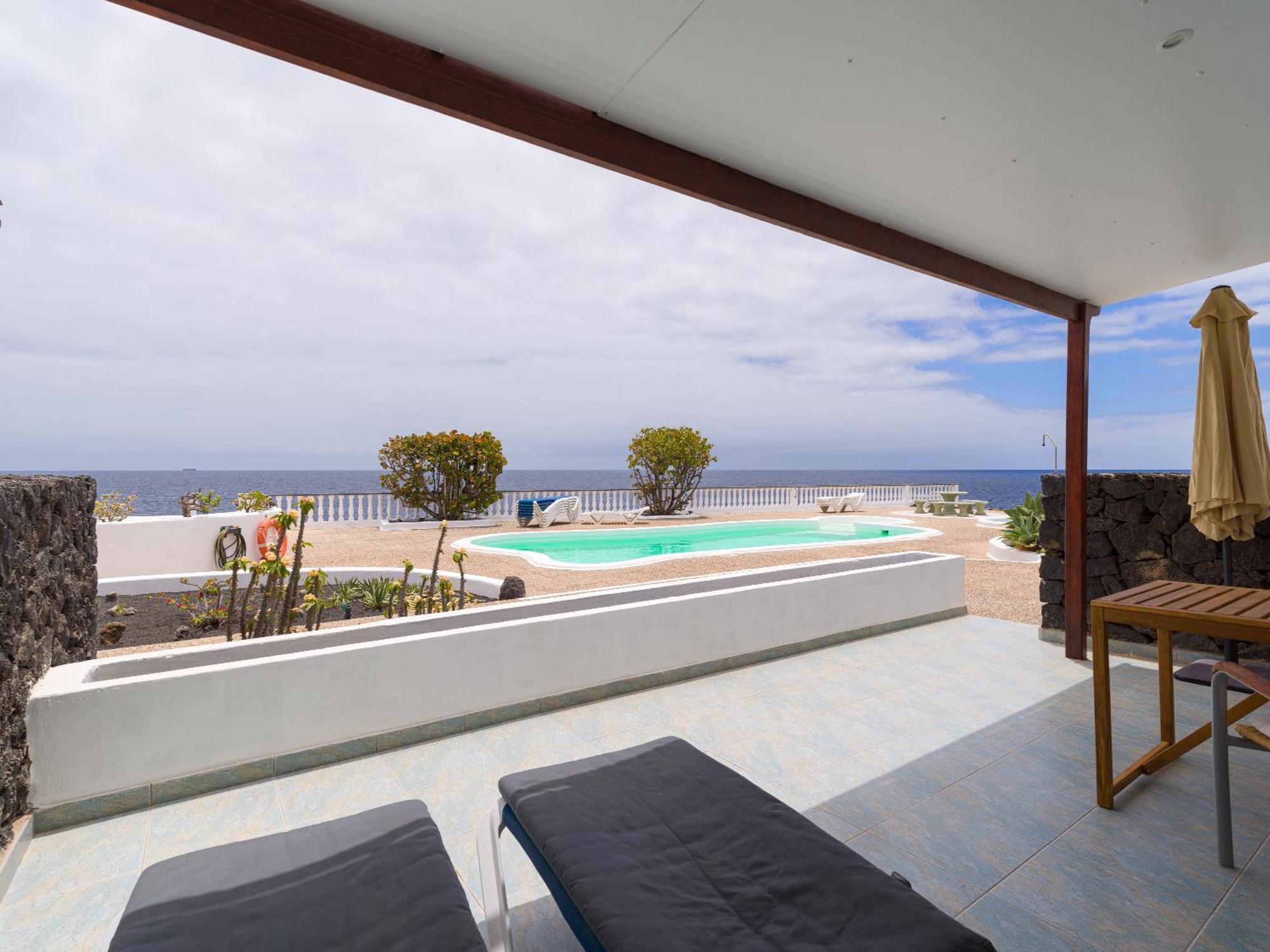 Juwel Des Meeres Nudist Place Fkk Complejo Nudista - - Charco del Palo