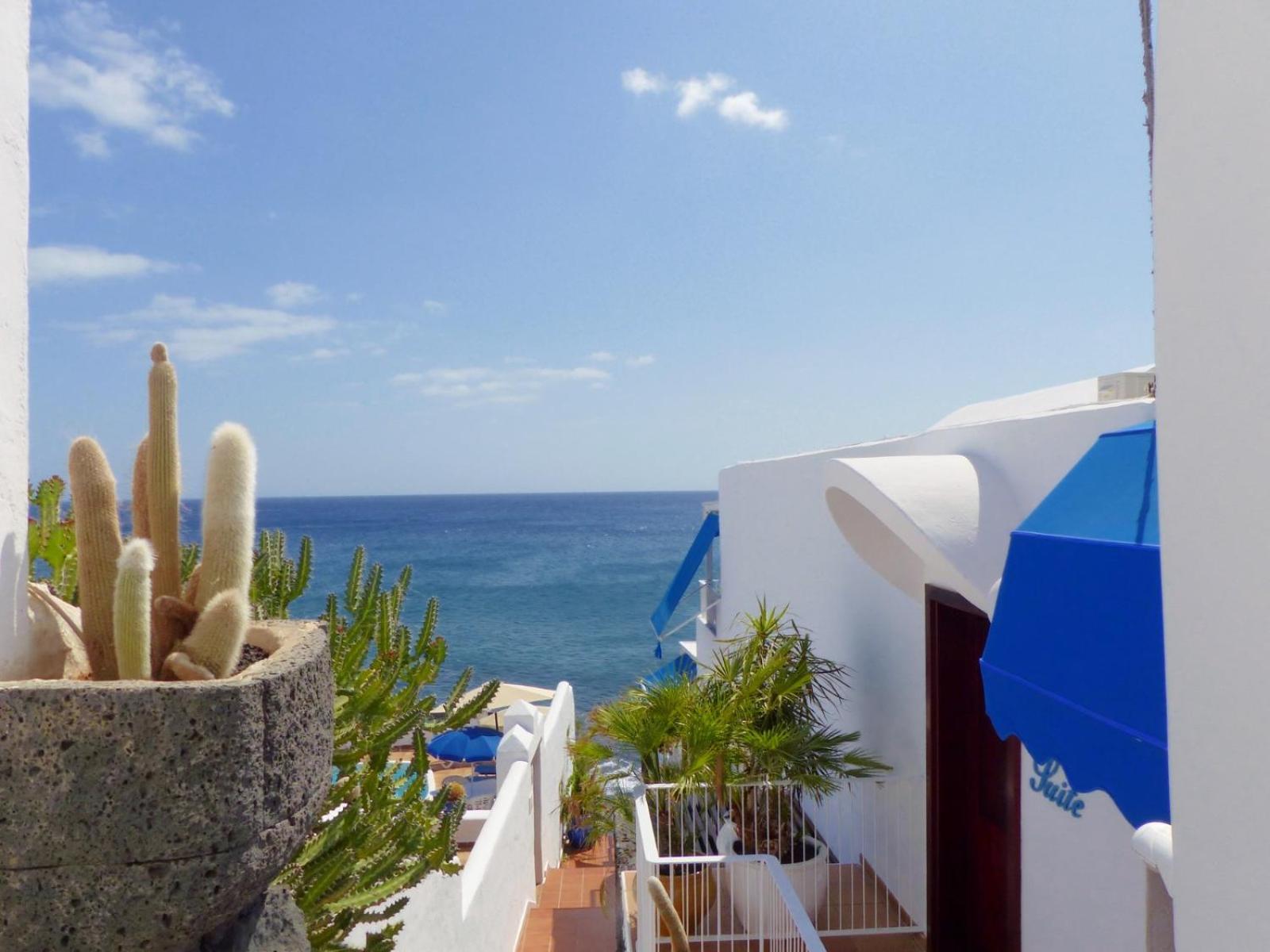 Sea Front Caleton Estudio * Tias