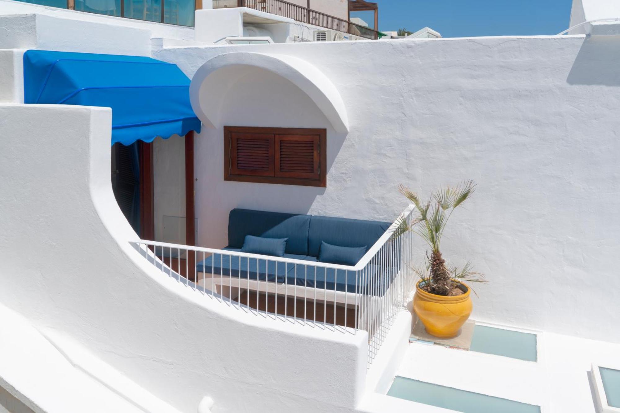 Sea Front Caleton Estudio Apartment Tias