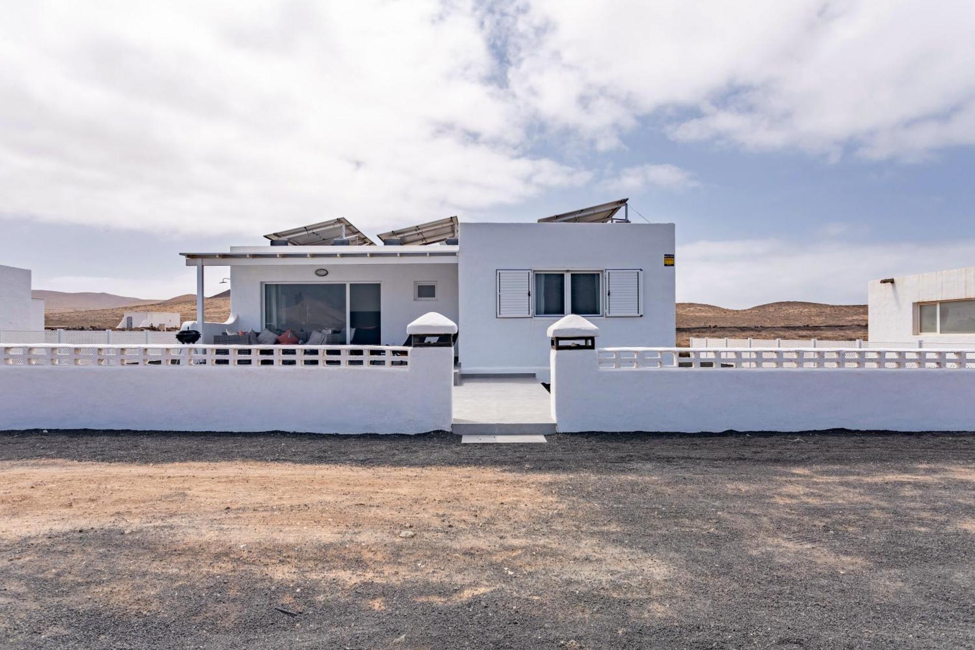 Casita San Juan, Near Beach, Surf, Kite, Hike Holiday home *