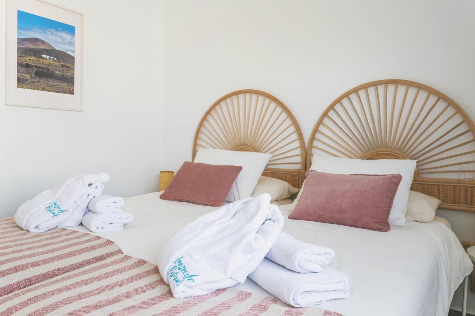 Casita San Juan, Near Beach, Surf, Kite, Hike Famara