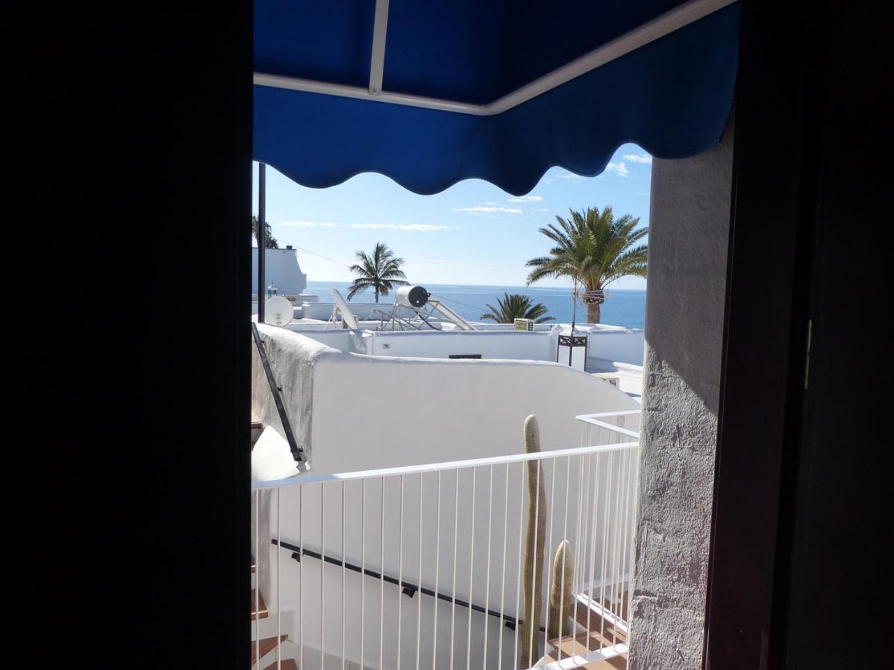 Apartment Sea Front Caleton Estudio Tias