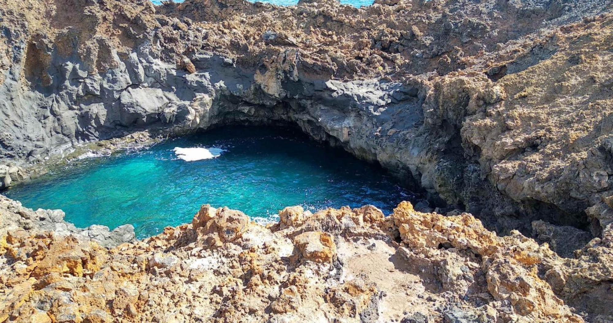 Bayside Kalendra Jable Encuentra Paz En La Naturaleza Salvaje * Guatiza