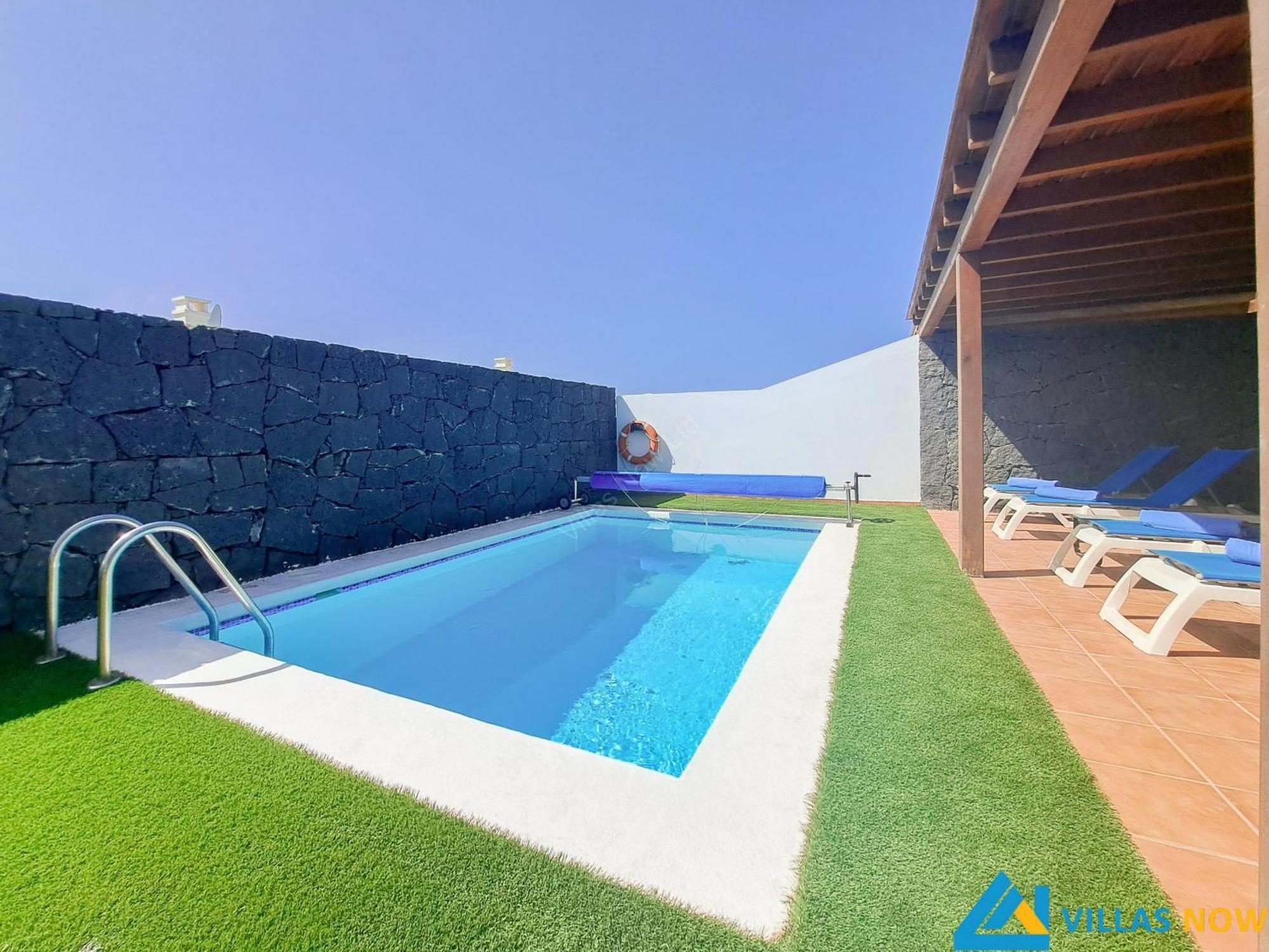 Del Sur 26 By Now Ltd Villa *