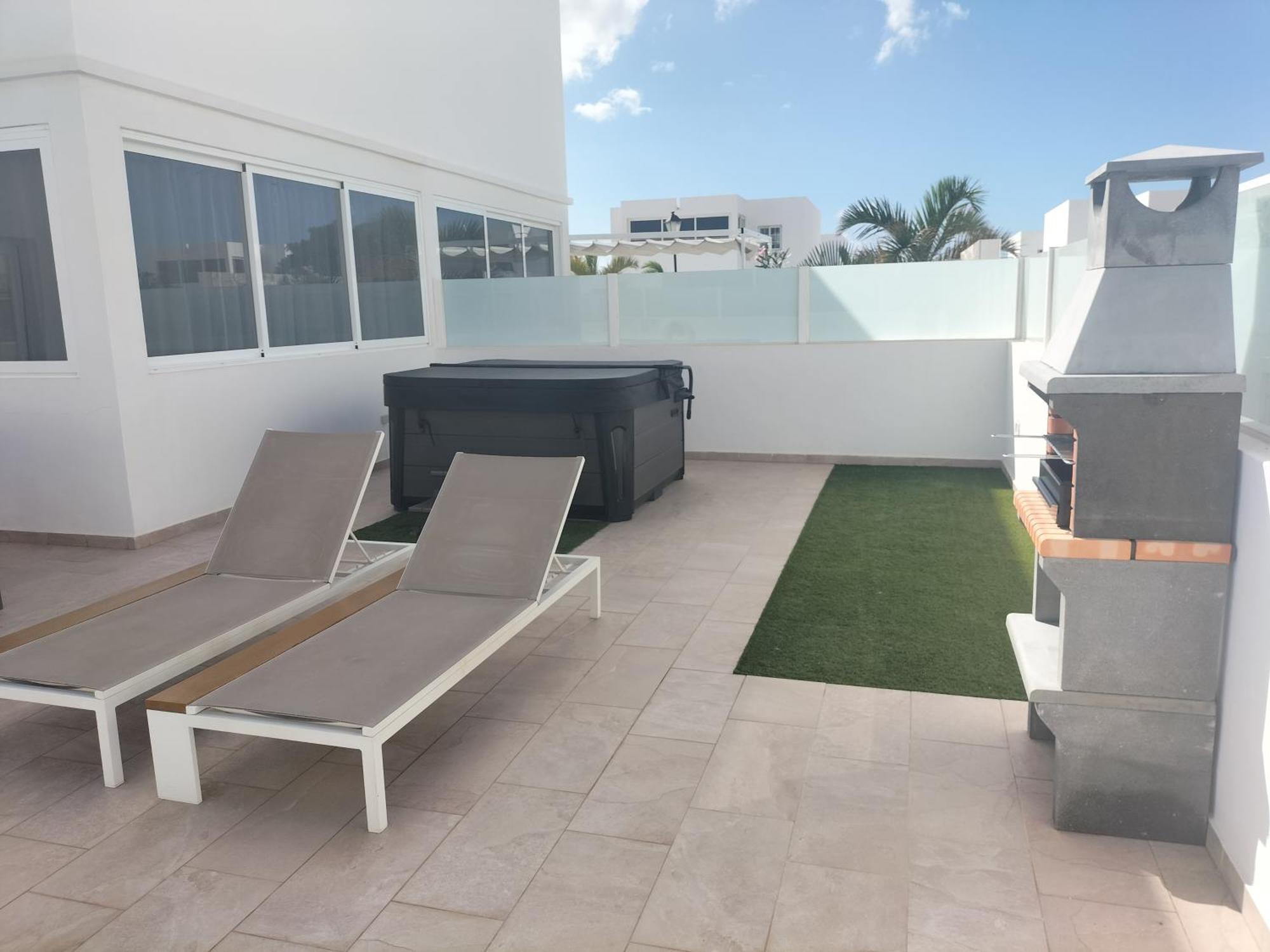Luxury Rubicon Jacuzzi Y Piscina * Playa Blanca (Lanzarote)