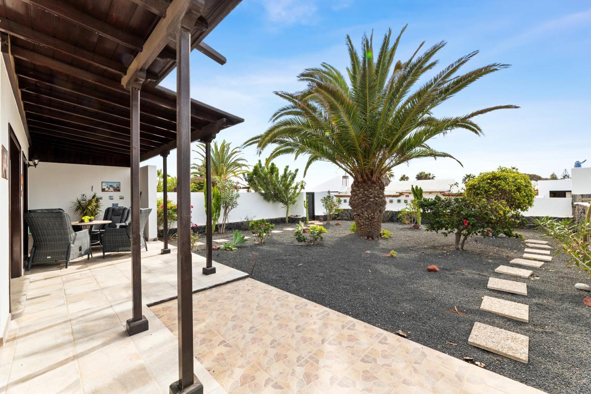 Holiday home Home2book Serene Canary Style House, Garden & Pool Playa Blanca (Lanzarote)