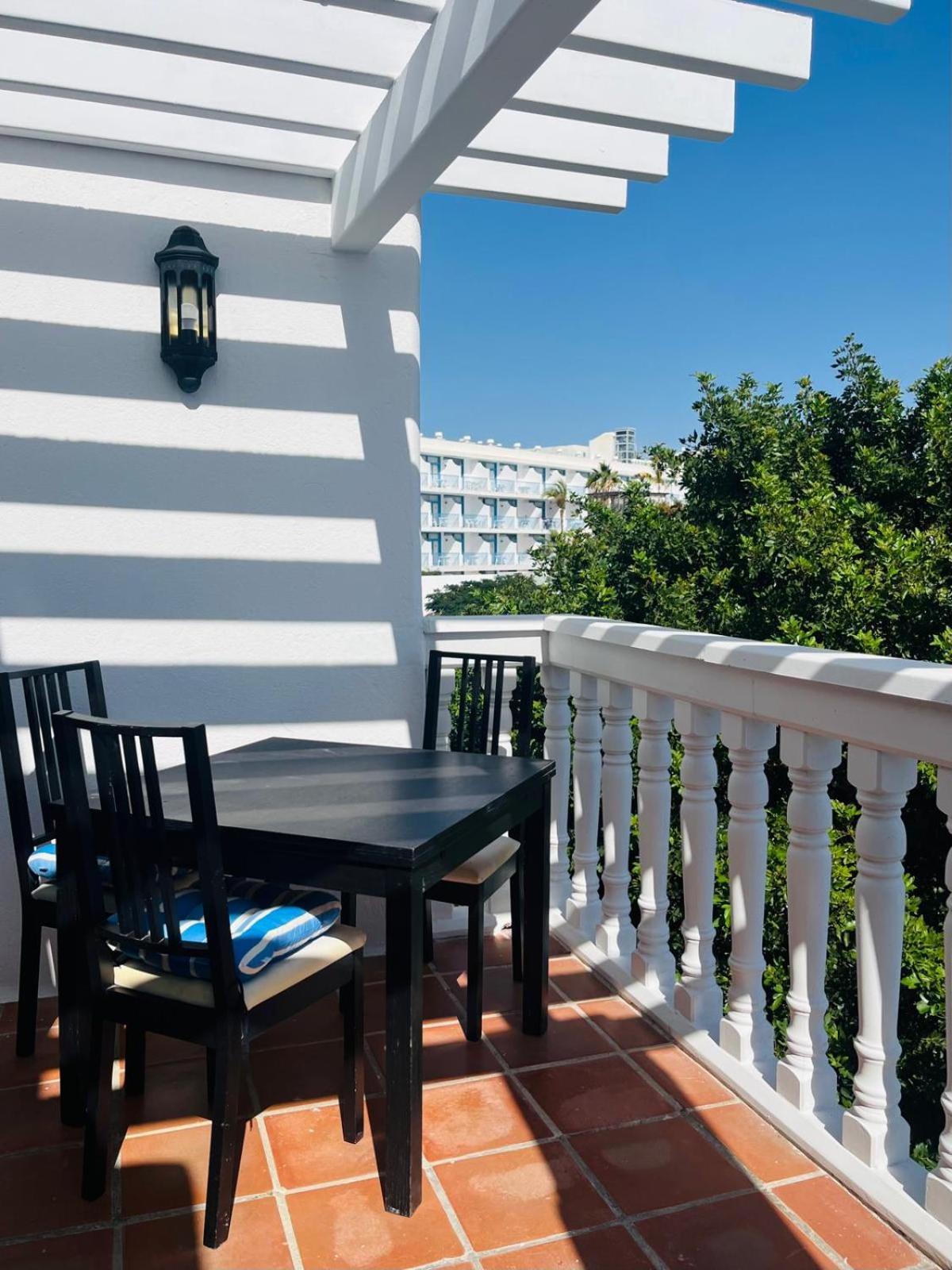 Oasis Playa Chica Con Terraza A 100m Del Mar Apartment *