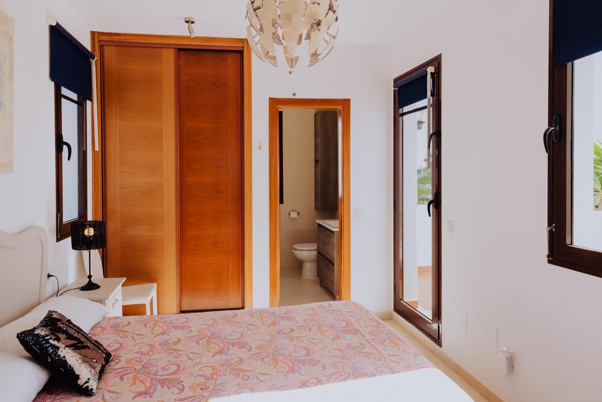 Alba Deluxe & Pool Playa Blanca (Lanzarote)