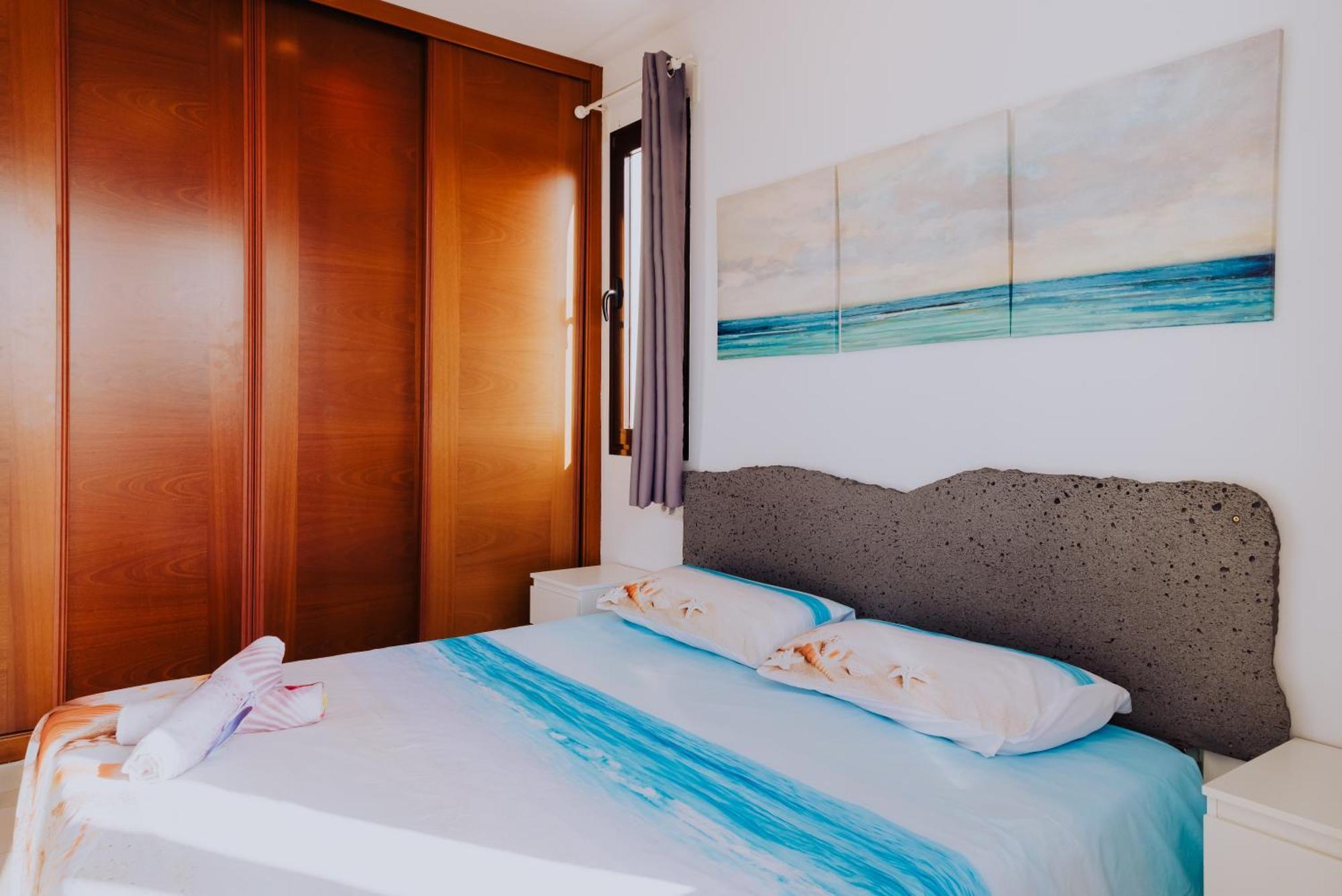 Lanzarote Deluxe & Pool