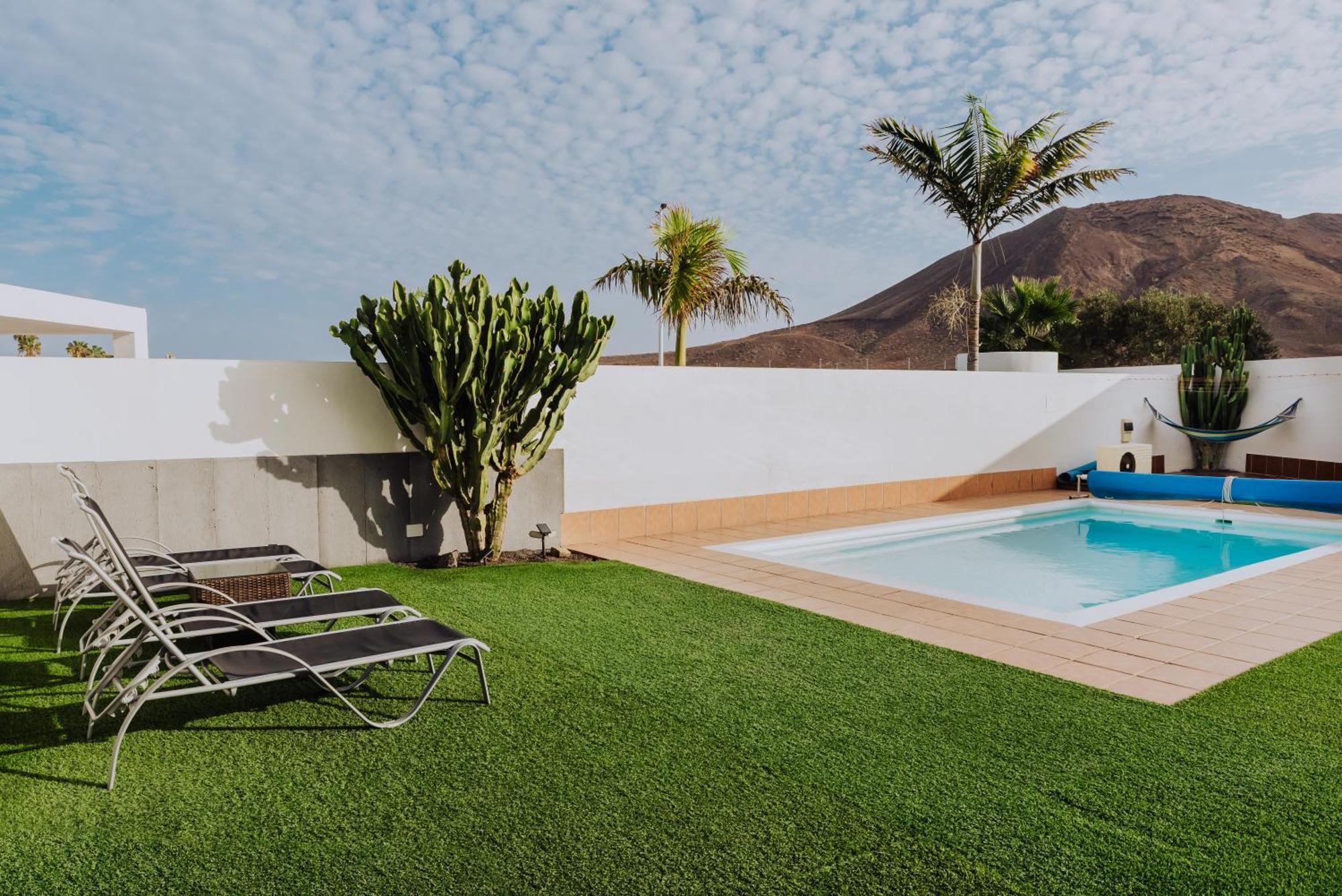 Villa Lanzarote Deluxe & Pool *