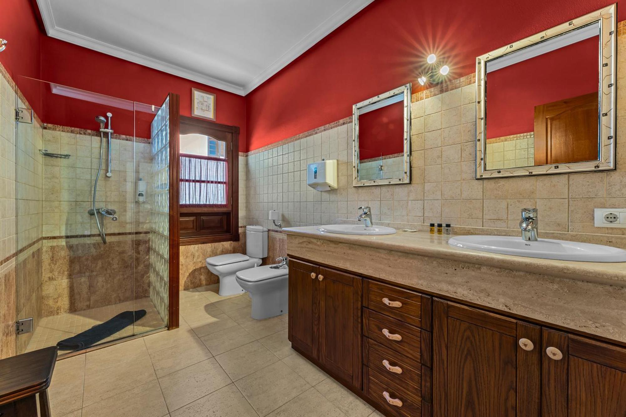 Luxury House Panoramic Sea Views *