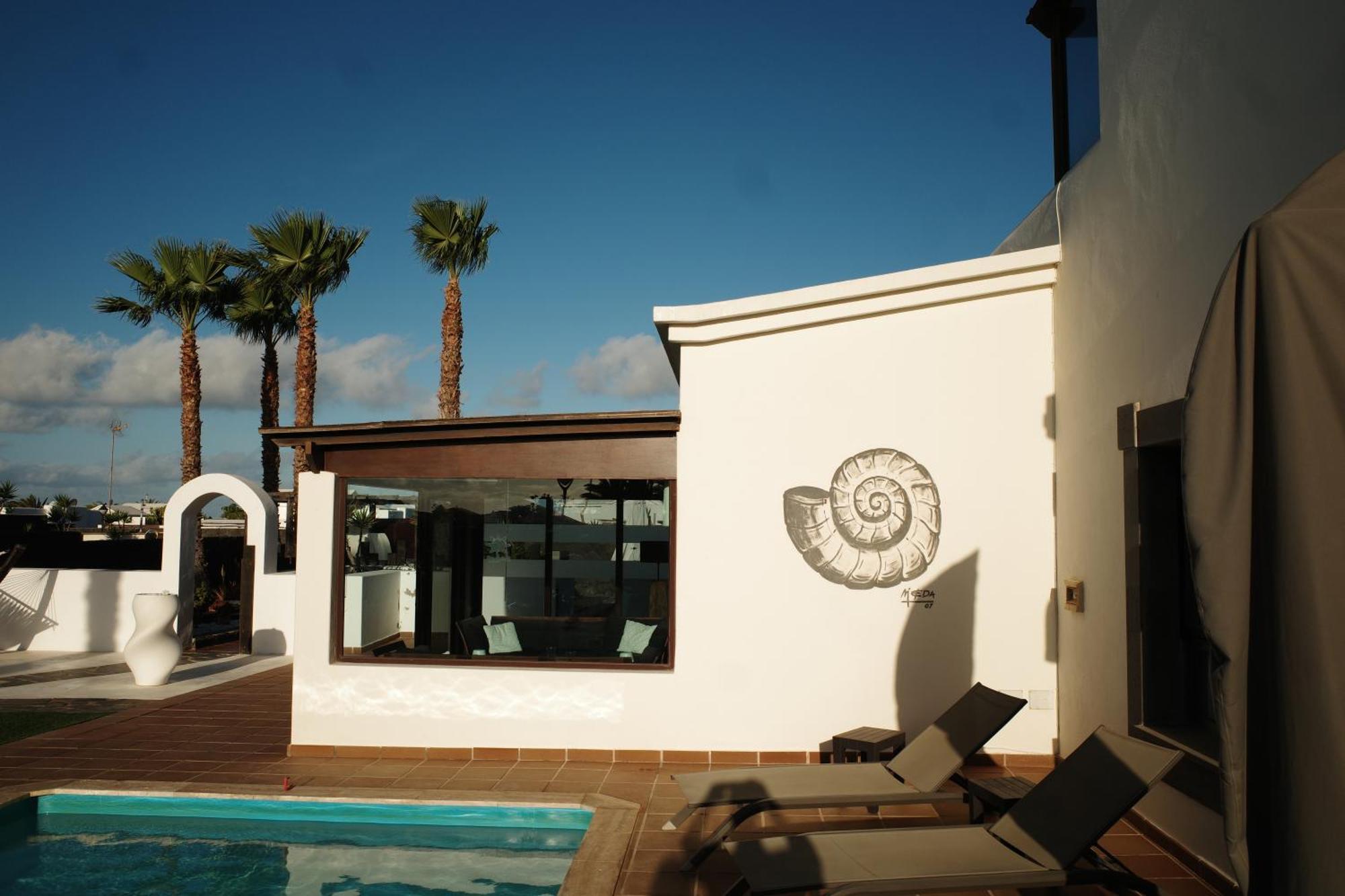 Traumvilla Mit Pool & Meerblick Villa *