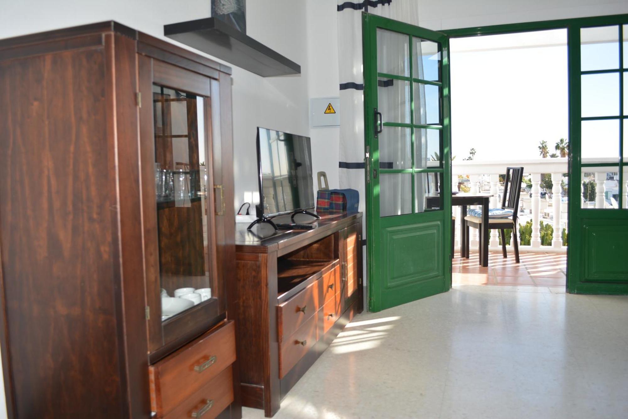 Apartment Oasis Playa Chica Con Terraza A 100m Del Mar