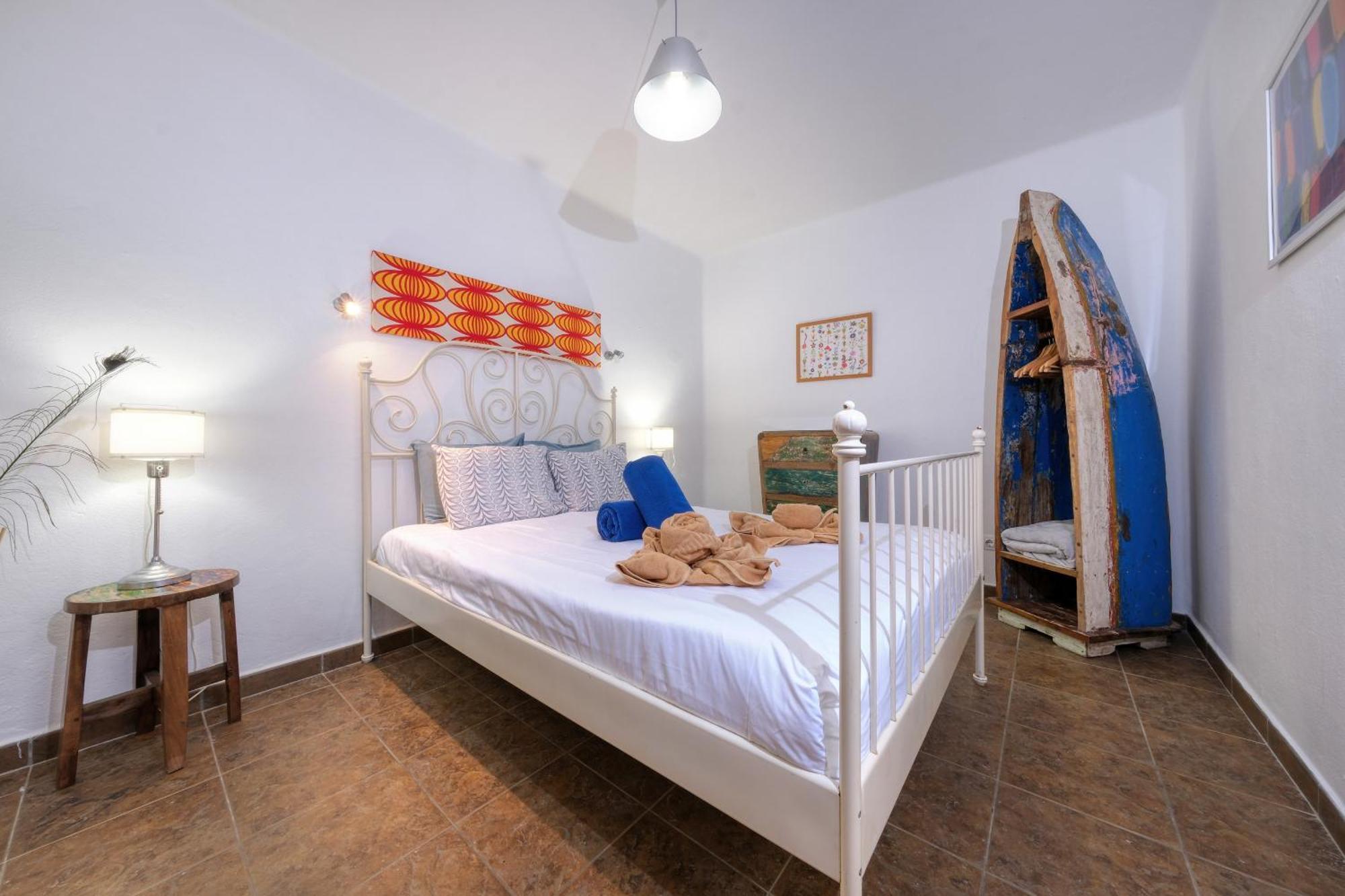 Casa Hibiscus - Shared Pool - Close To Seafront Promenade Holiday home