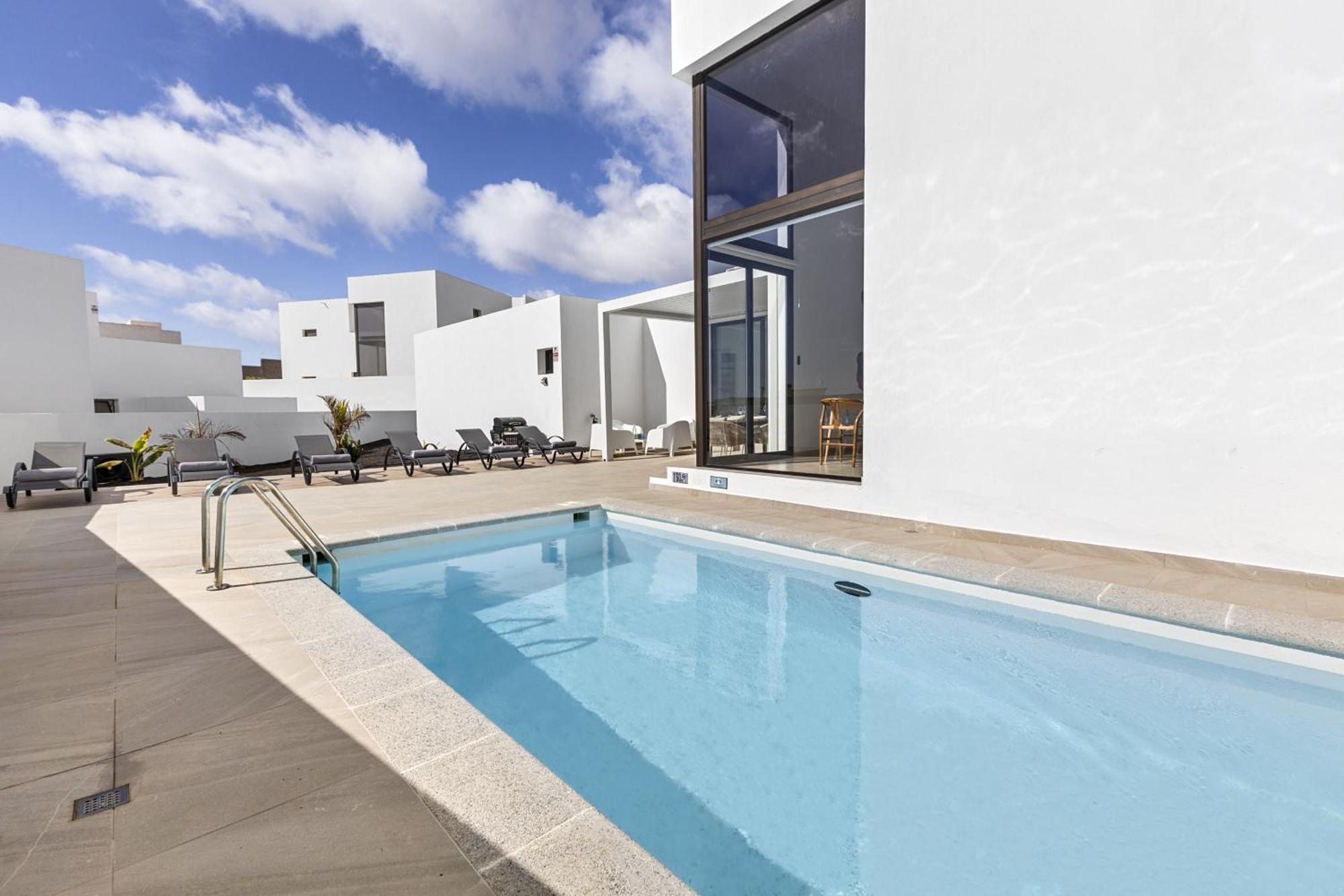 Casahost Fontaine Bleue Villa