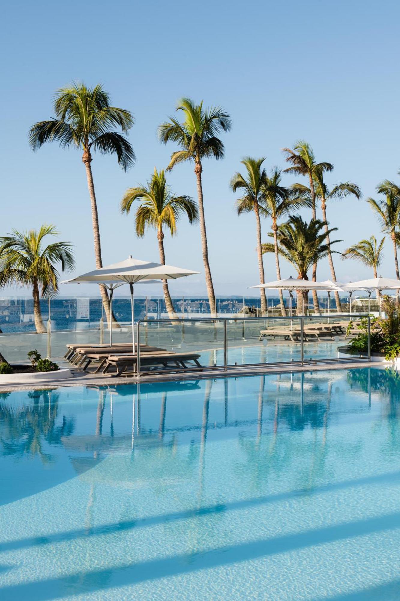 Hotel Fariones 4*