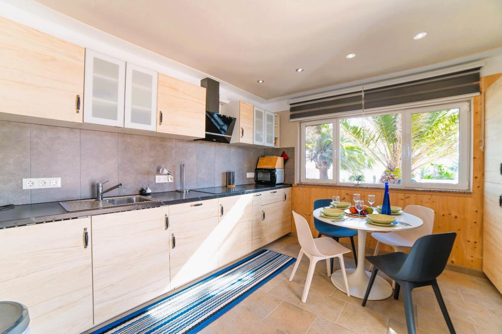 Apartment Tiny House Madora - Sea View - Amazing Garden - Quiet Location - Bodegas & Hiking Trails Nearby La Asomada (Lanzarote)