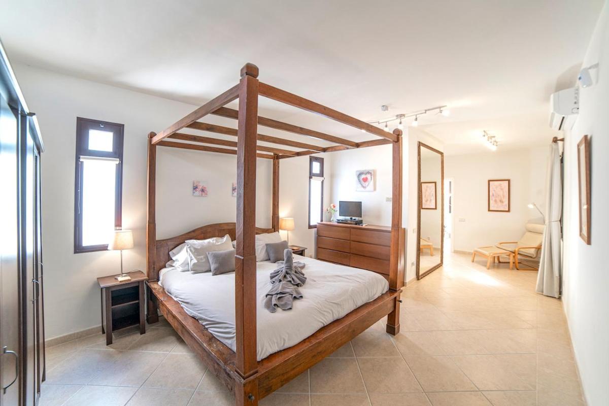 Calluna 491 2 Bedroom With & Resistance Pool Villa