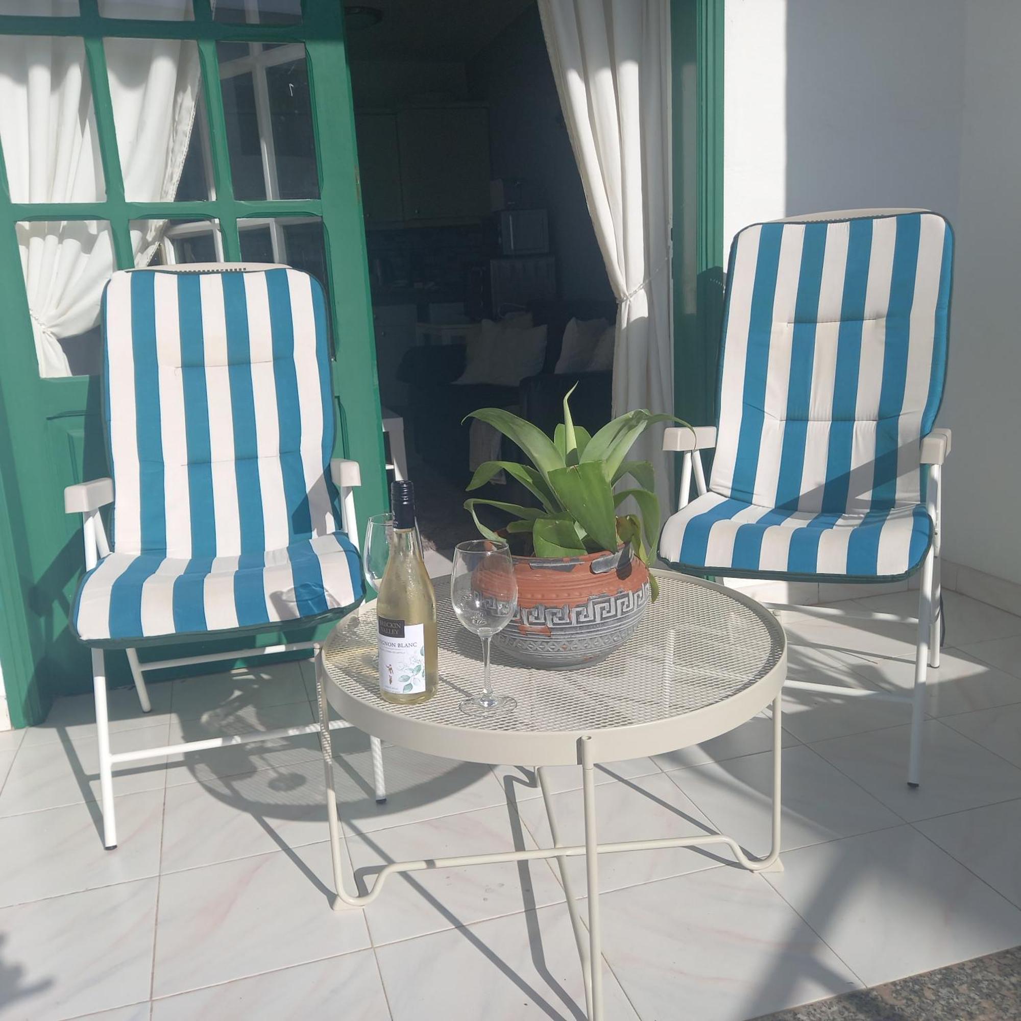 Apartment Bright & Spacious With Aircon *