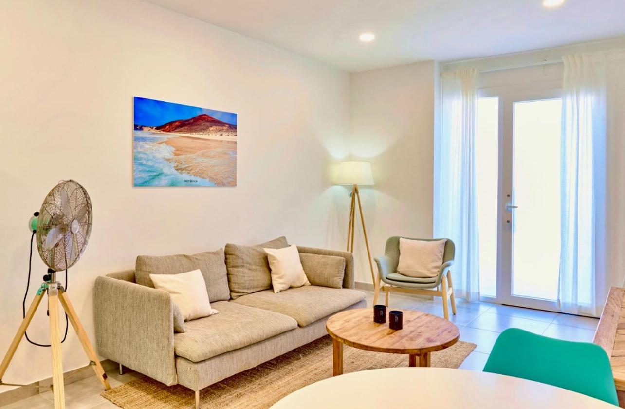 Weybeach 6 - New, Modern, Stylish, Fully Equipped *