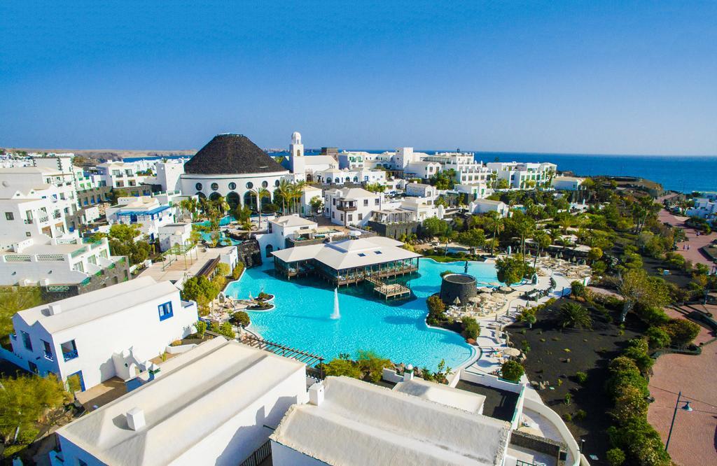 Resort Livvo Volcan Lanzarote 5*