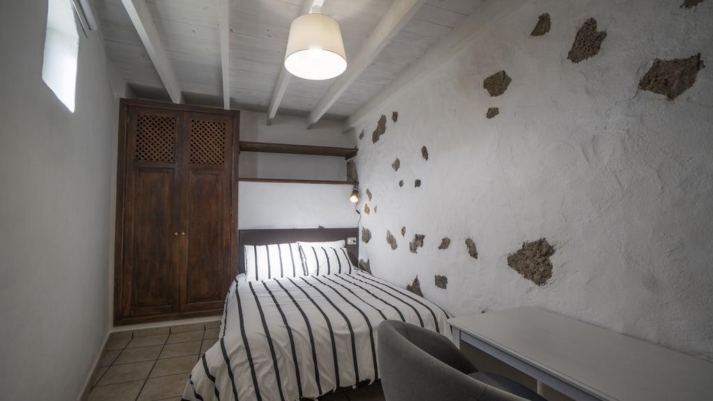 With Amazing Views, Jacuzzi And Private Pool Holiday home San Bartolome (Las Palmas)