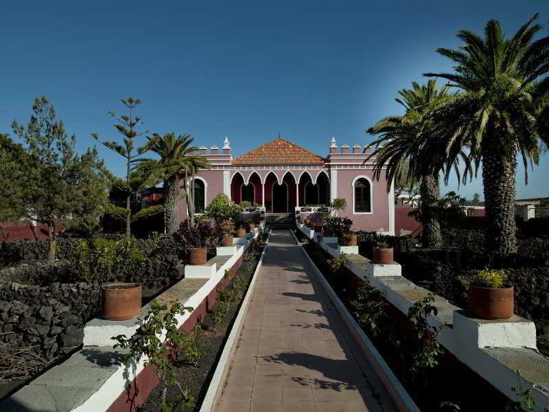 Salinas Hotel *