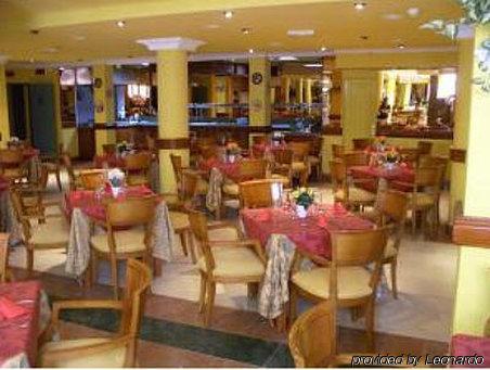 Montana Club Hotel 3*