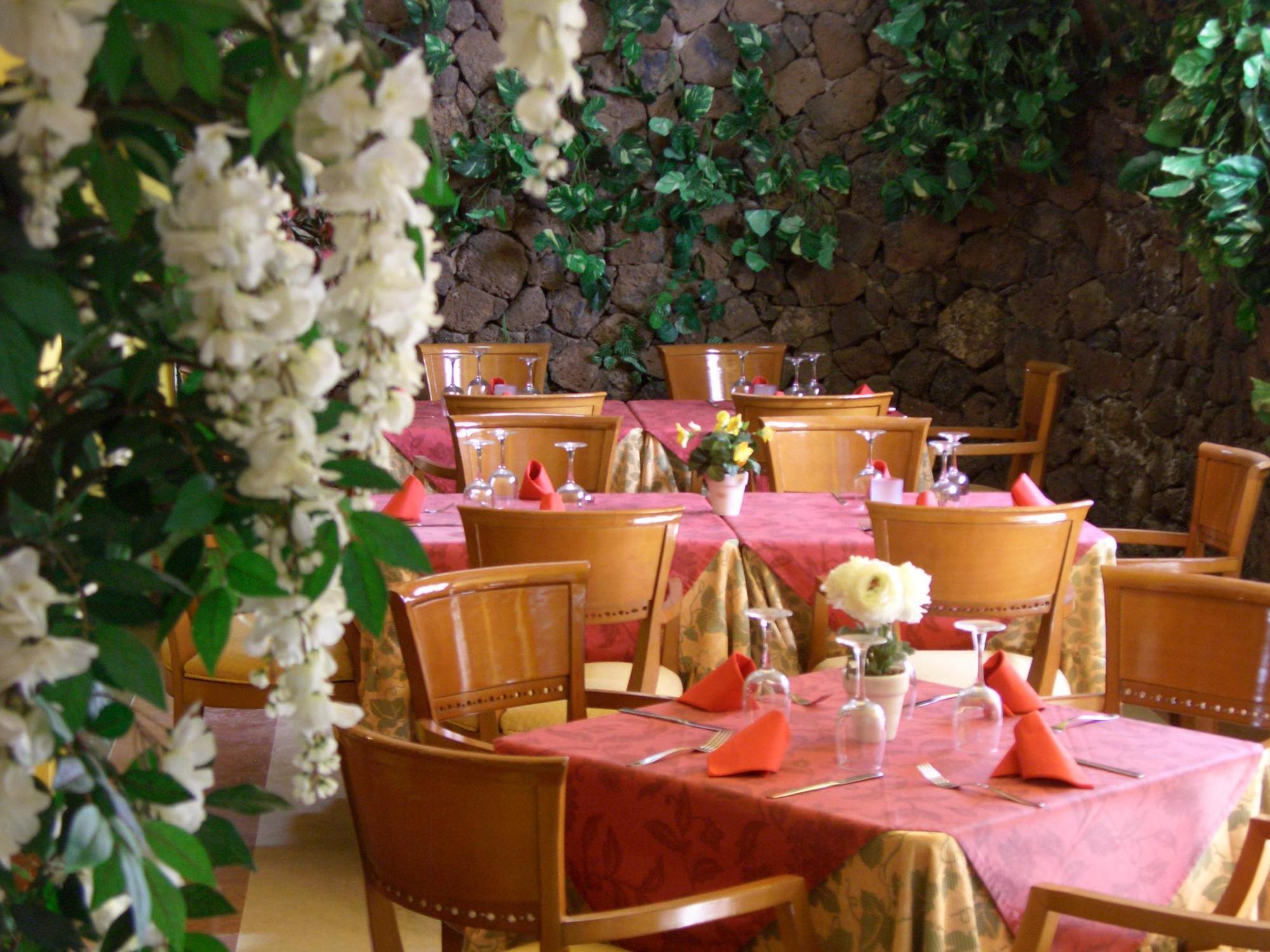 Hotel Montana Club 3*
