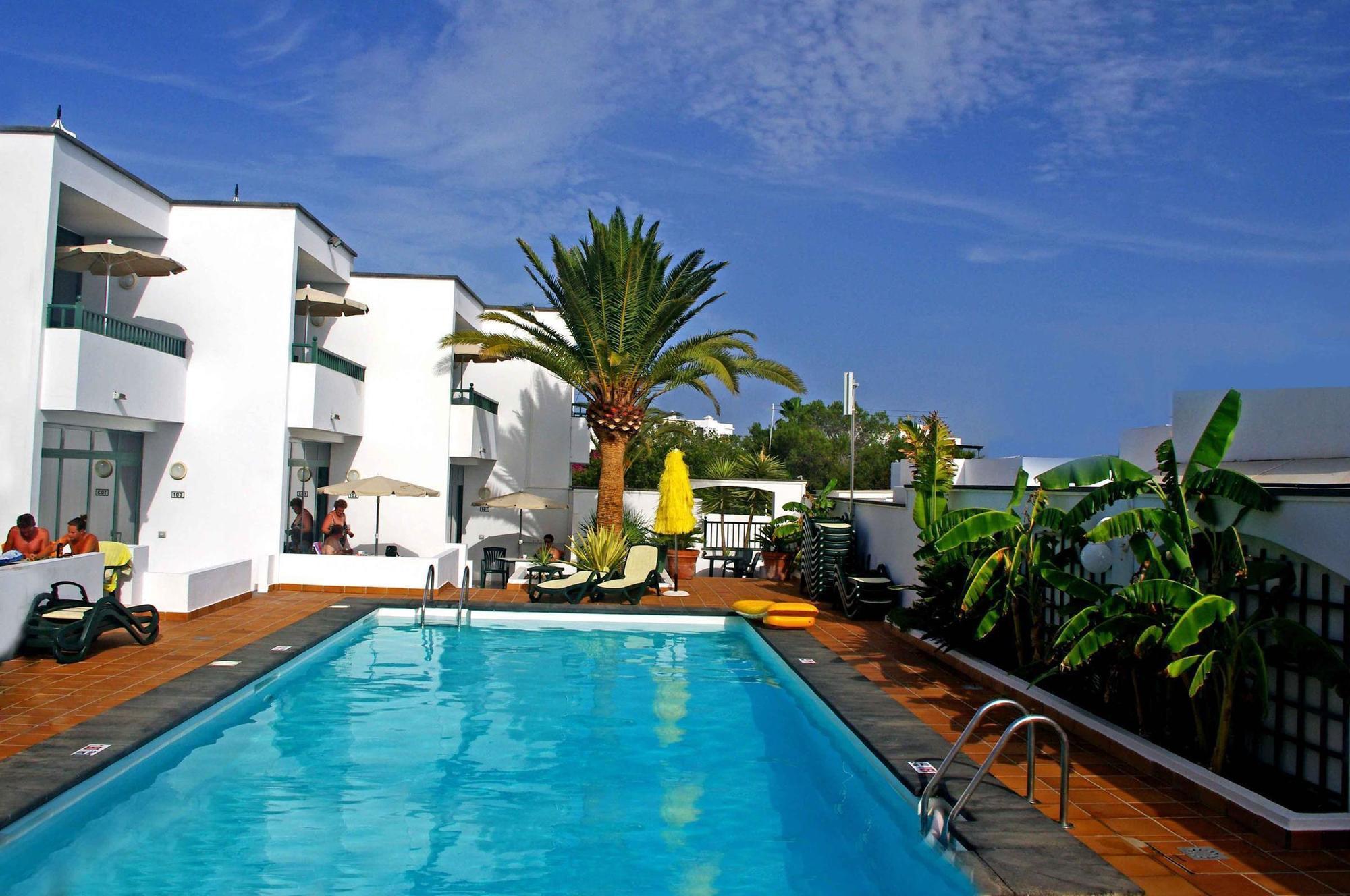 Apartahotel La Tegala Puerto del Carmen (Lanzarote)