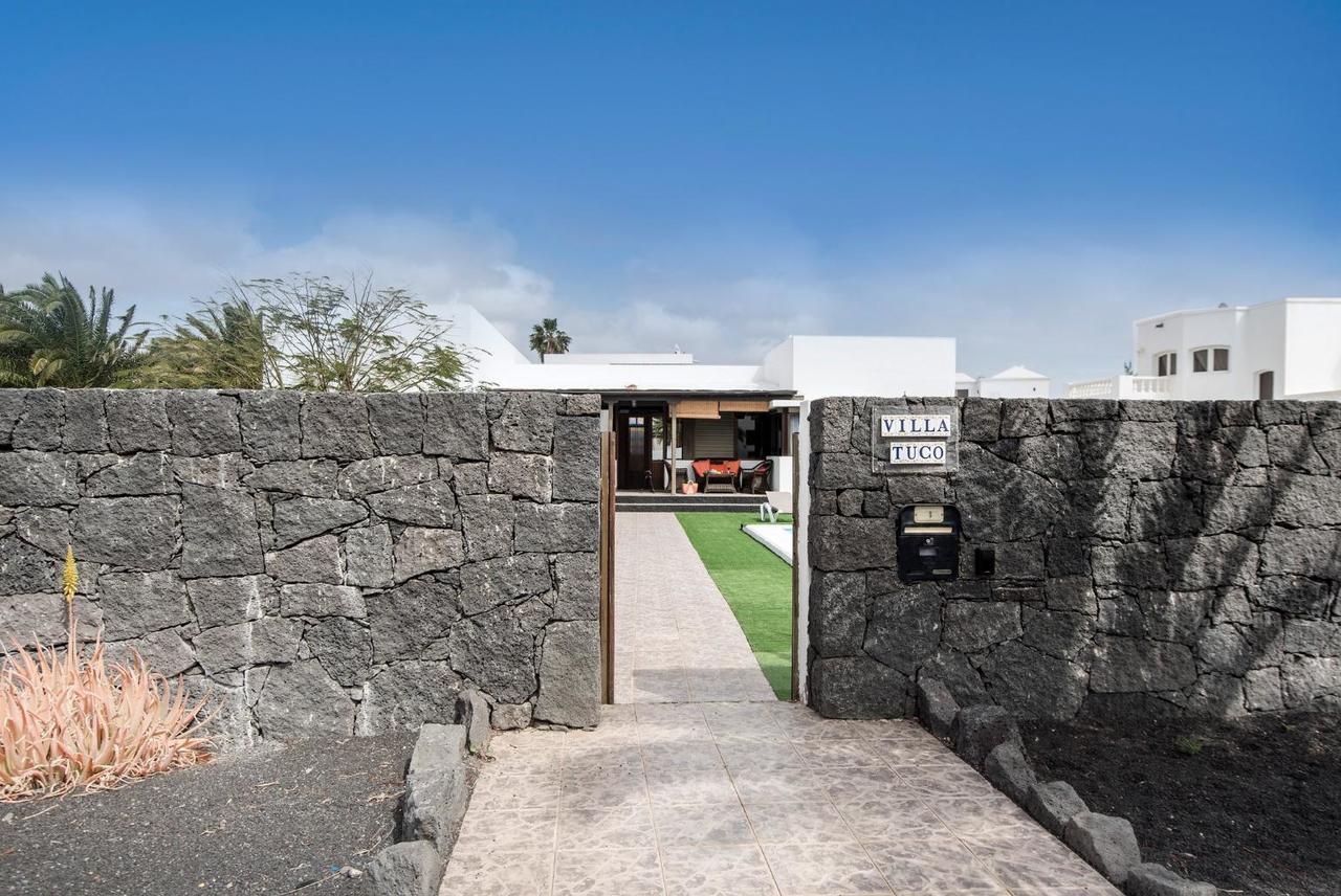 Tuco Villa Costa Teguise
