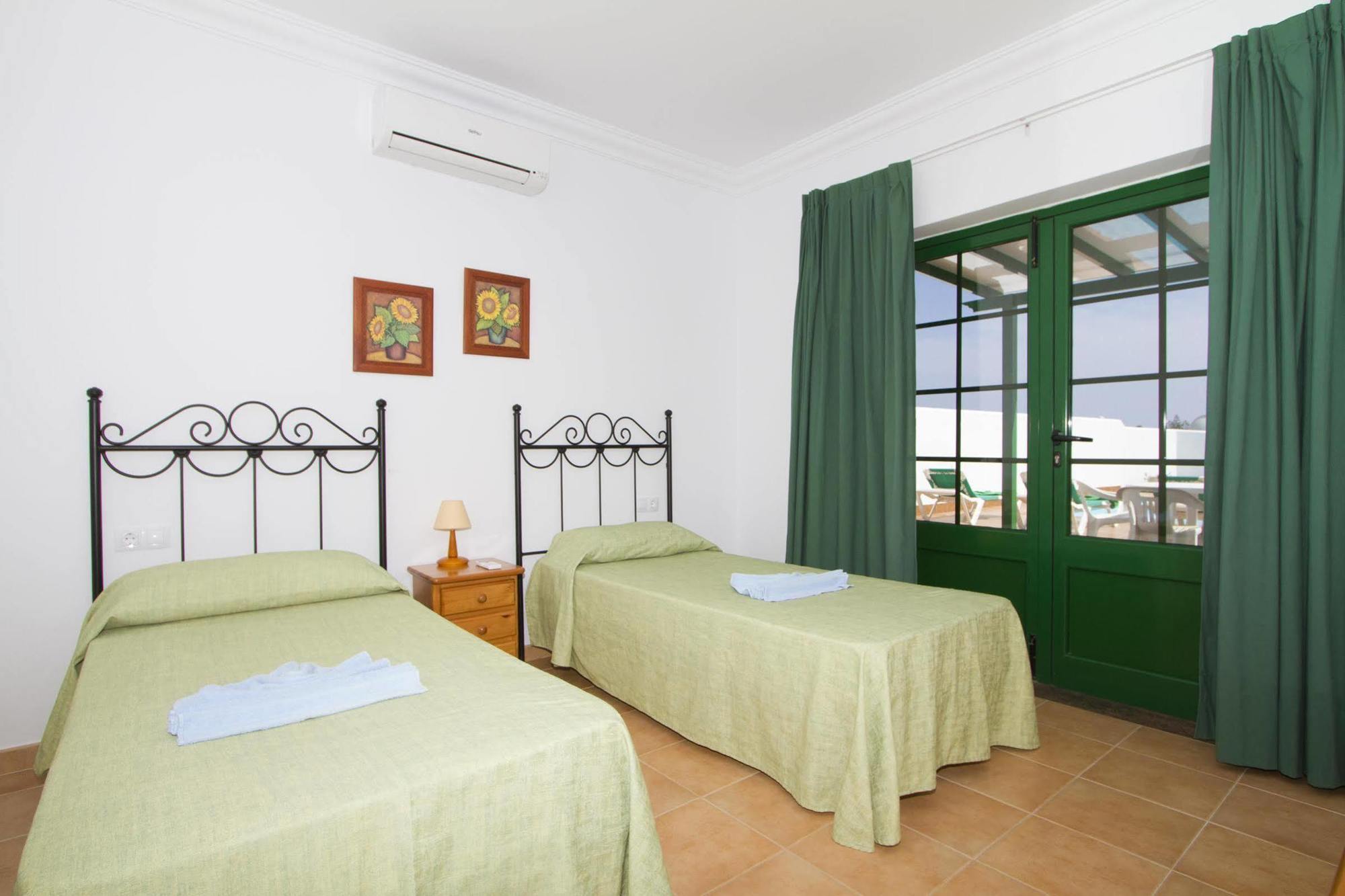 Hotel Villas Brisa Marina 3*