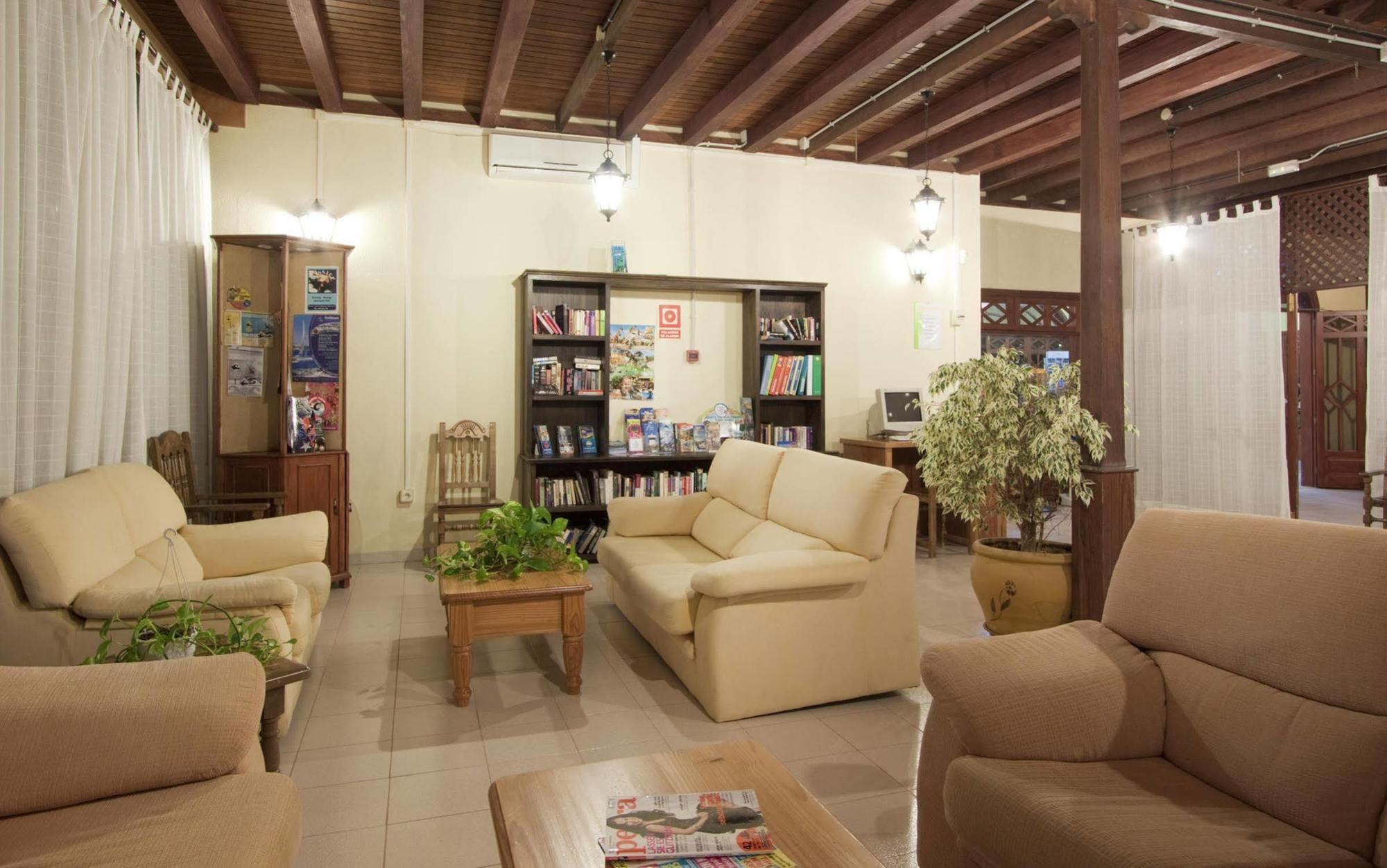Playa Limones Hotel