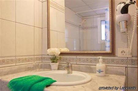 Hotel Montana Club 3*