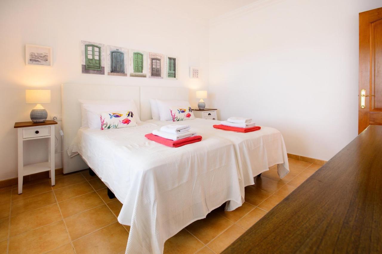Casas Nohara, Playa Blanca Villa *
