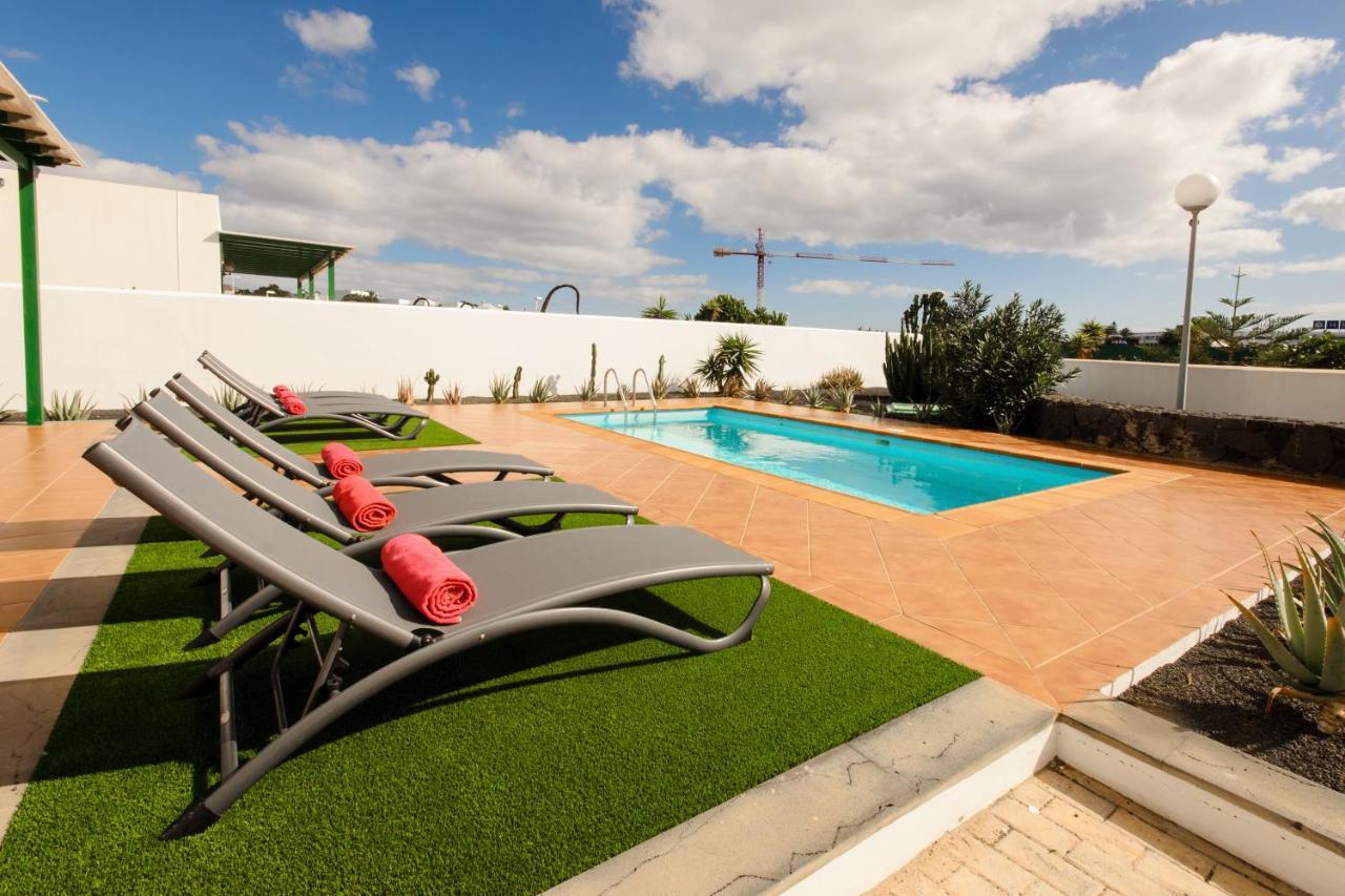 Casas Nohara, Playa Blanca Villa
