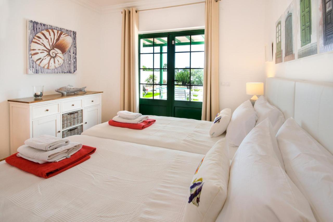 Casas Nohara, Playa Blanca Villa