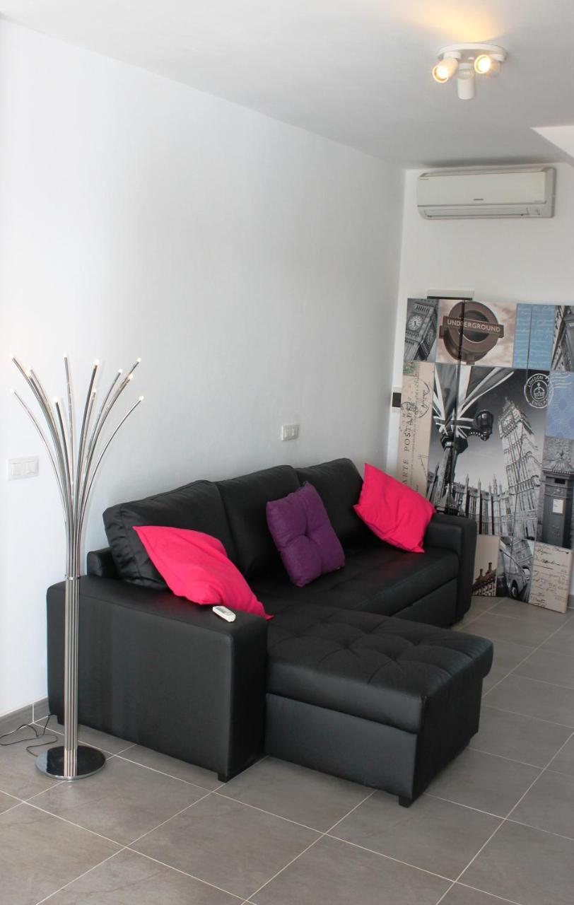 Villa Arecas Family House