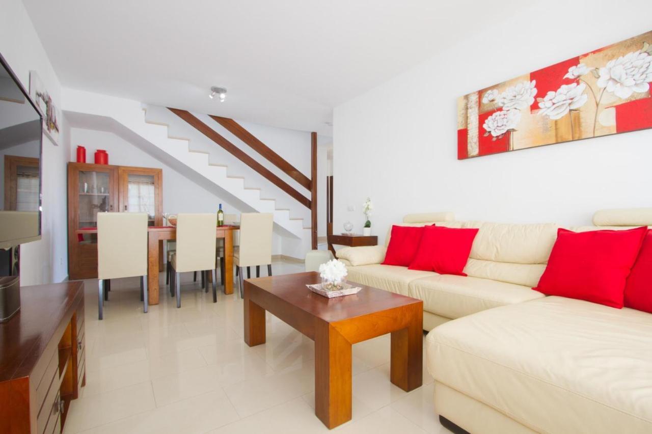 Faina Villa